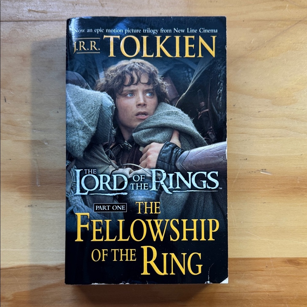📚2/$6  The Fellowship of the Ring #1 in The Lord of the Ring Series